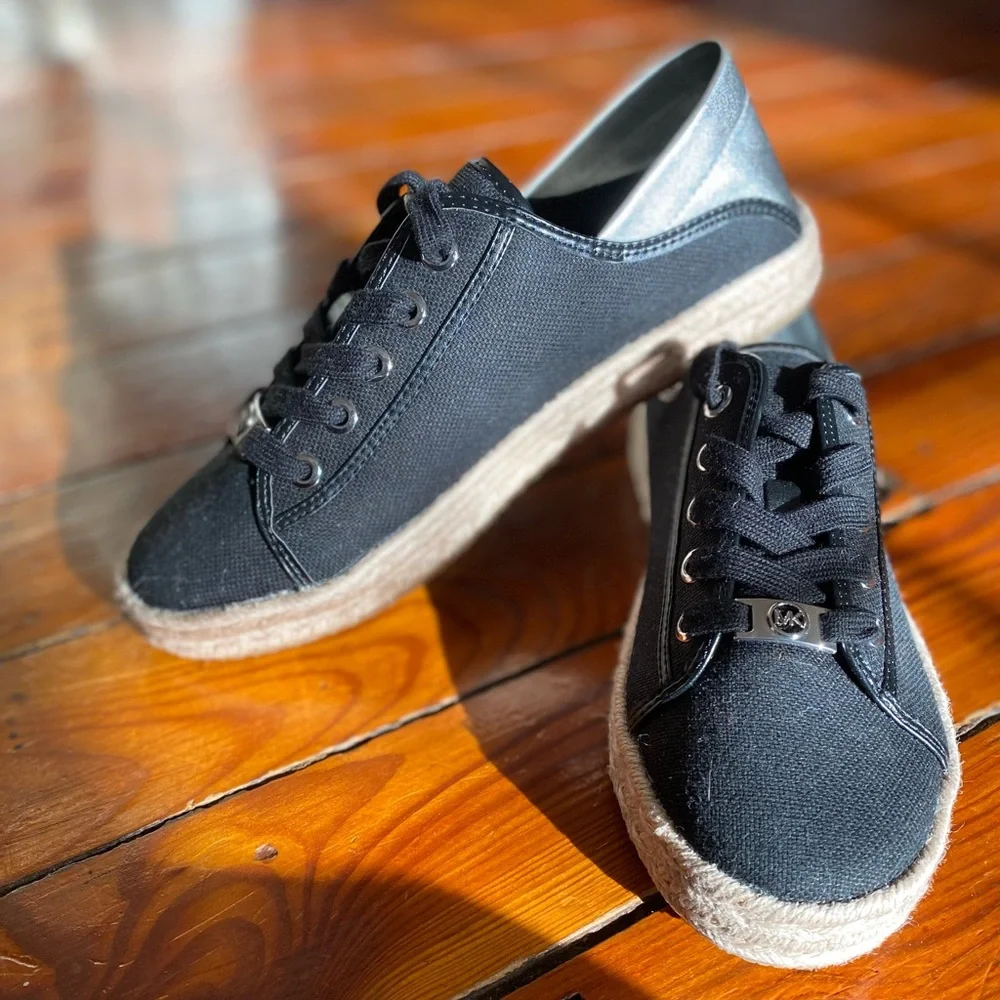 Michael Kors Bryson Lace Tie Up Espadrilles Black/ Silver Size 6